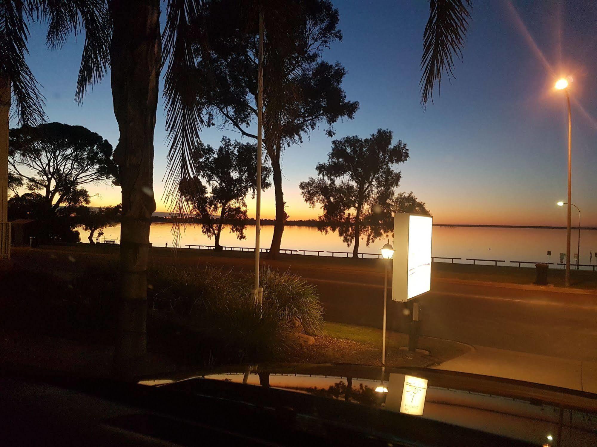 Barmera Lake Resort Motel Exterior photo